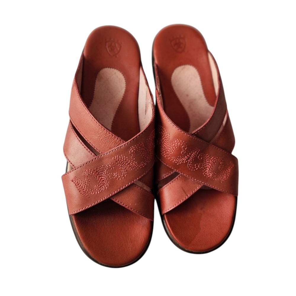 Ariat Cross-Strap Leather Sandals